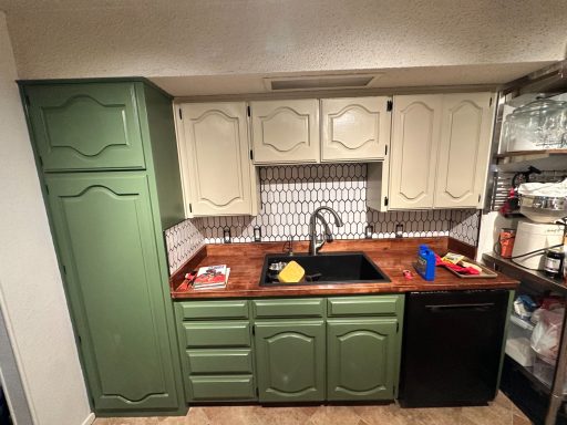Revamped and updated Kitchen cabinet remodel in San Angelo TX. Revamped and updated Kitchen cabinet remodel in San Angelo TX.
